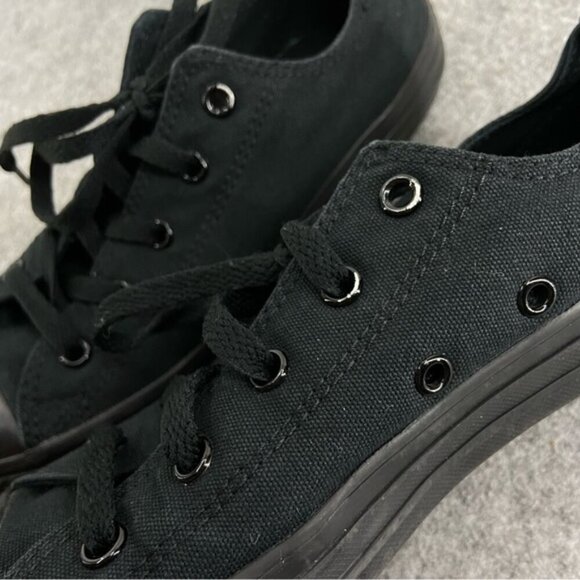 Converse Classic Monochrome Junior Black Low Top Sneakers US Size 3 - Picture 11 of 12